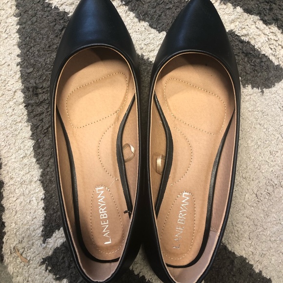 Lane Bryant black point toe flats - WIDE width - Picture 2 of 5